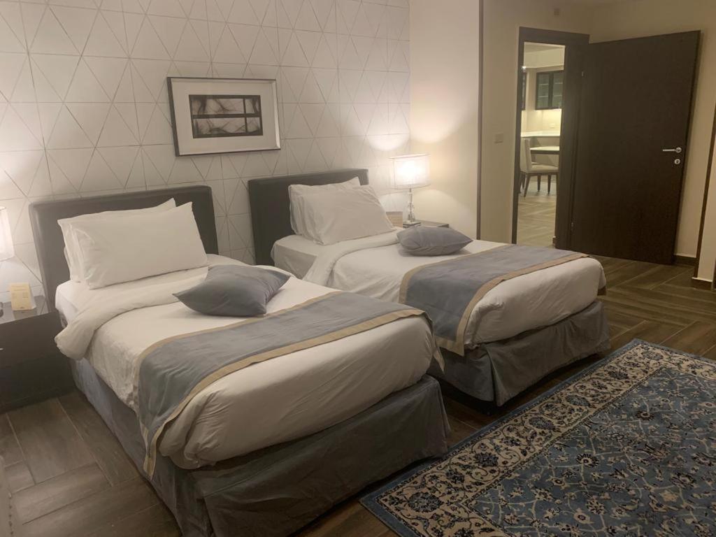 City Rose Hotel Suites Amman Bagian luar foto